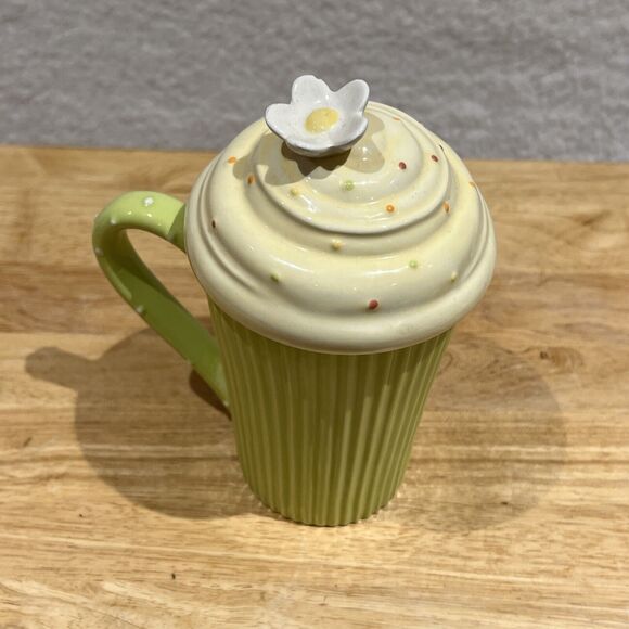 Grasslands Road Cupcake Style Coffee Mug Tea Green Fluted Handle Frosting Flower - Picture 12 of 14